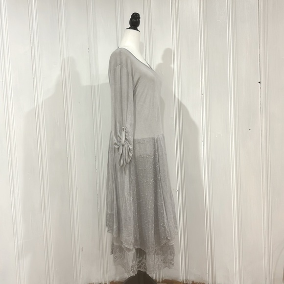Ultra comfortable light grey cotton and lace dress - Picture 3 of 8
